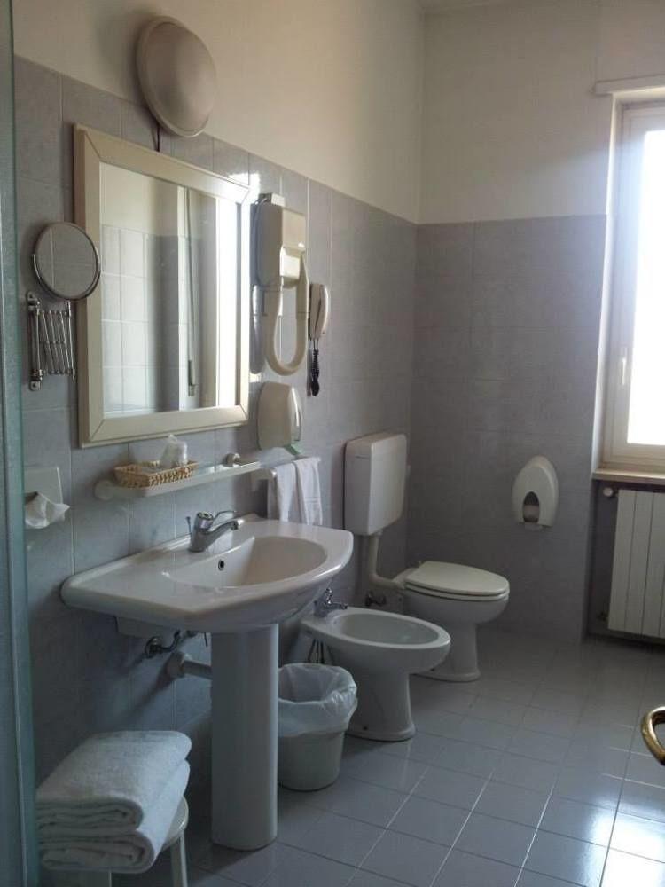 Frejus Hotel 3*